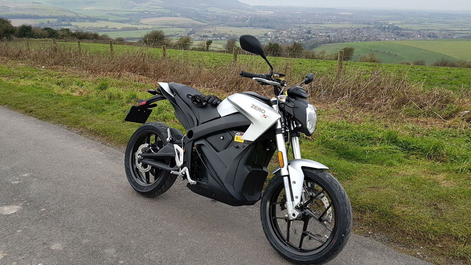 Visordown's been out testing the 2018 Zero S